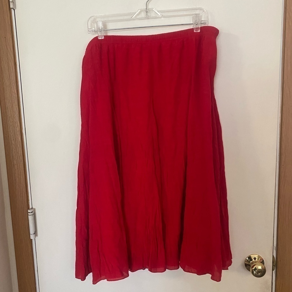Westport 1x ladies, red crêpe, midi, length skirt